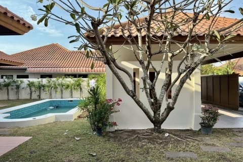 Casa de 3 dormitorios en Bang Lamung, Tailandia № 120300 - foto 7