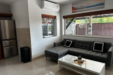 Casa de 3 dormitorios en Pattaya, Tailandia № 120302 - foto 11