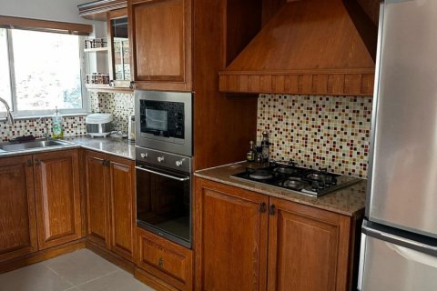 Casa de 3 dormitorios en Pattaya, Tailandia № 120302 - foto 18