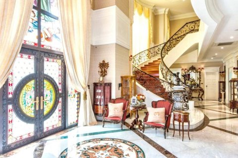 Casa de 5 dormitorios en Bangkok, Tailandia № 124755 - foto 9