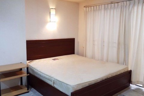 Condominio de 1 dormitorio en Khlong Toei, Bangkok, Tailandia № 76487 - foto 6