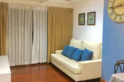 Condominio de 1 dormitorio en Khlong Toei, Bangkok, Tailandia № 76489 - foto 3