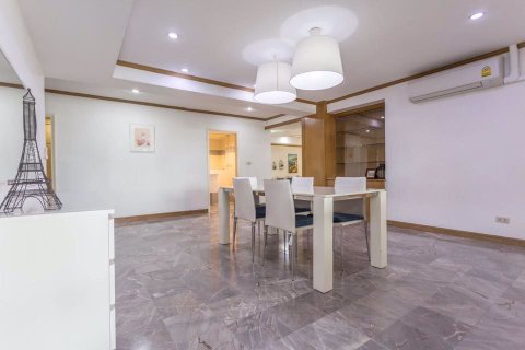 Eigentumswohnung in Watthana, Bangkok, Thailand, 4 Schlafzimmer  № 76491 - Foto 12