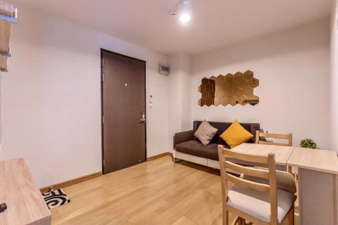 Condominio de 1 dormitorio en Watthana, Bangkok, Tailandia № 76492 - foto 3