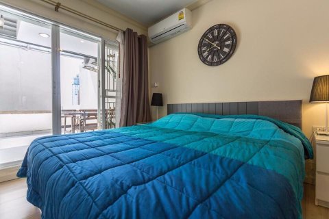Кондоминиум с 1 спальней в Ваттхане, Бангкок, Таиланд № 76490 - фото 10