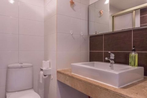 Кондоминиум с 1 спальней в Ваттхане, Бангкок, Таиланд № 76490 - фото 13