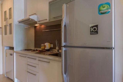 Кондоминиум с 1 спальней в Ваттхане, Бангкок, Таиланд № 76490 - фото 7