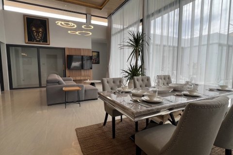 Villa in Ko Kaeo, Thailand 4 Schlafzimmer № 75937 - Foto 8