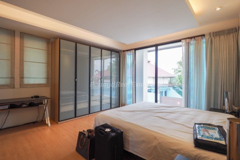Casa de 3 dormitorios en Pattaya, Tailandia № 83768 - foto 8