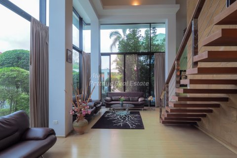 Casa de 3 dormitorios en Pattaya, Tailandia № 83768 - foto 5