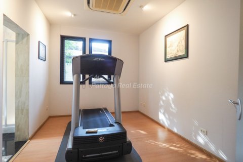 Casa de 3 dormitorios en Pattaya, Tailandia № 83768 - foto 3