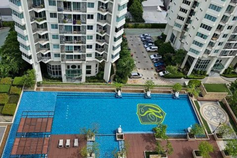 Condominio de 3 dormitorios en Huai Khwang, Bangkok, Tailandia № 123870 - foto 12