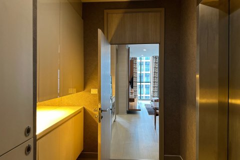 Condo in Pathum Wan, Bangkok, Thailand, 1 bedroom № 123871 - photo 4