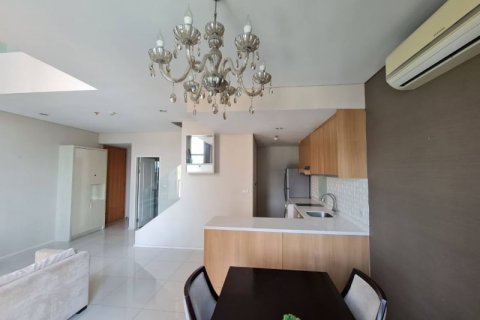 Condominio de 1 dormitorio en Ratchathewi, Bangkok, Tailandia № 123868 - foto 14