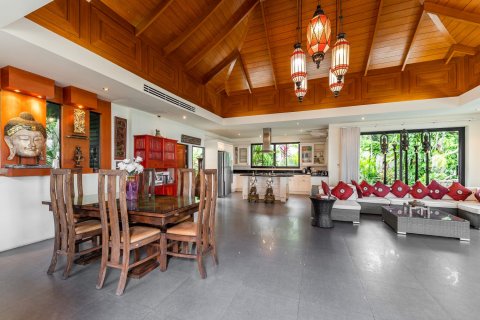 Casa de 7 dormitorios en Ko Samui, Tailandia № 121264 - foto 11