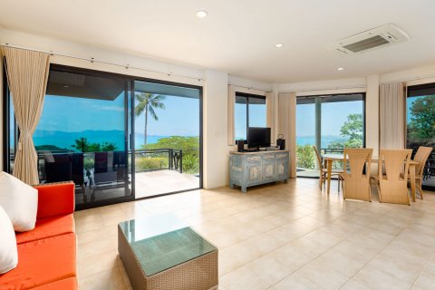 Casa de 7 dormitorios en Ko Samui, Tailandia № 121264 - foto 6