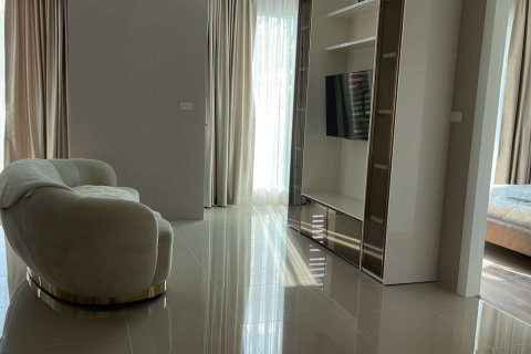 Condo in Phuket, Thailand, 3 bedrooms № 123797