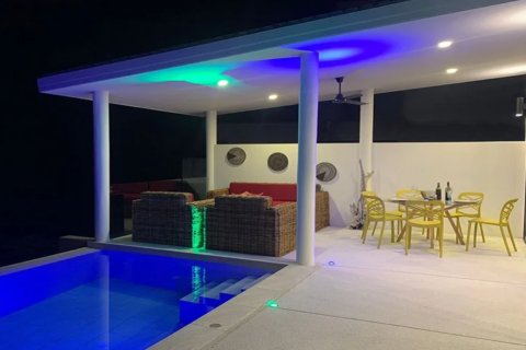 Chalet de 3 dormitorios en Ko Samui, Tailandia № 123794 - foto 11