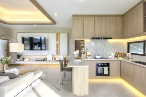 Chalet de 3 dormitorios en Pattaya, Tailandia № 125852 - foto 6