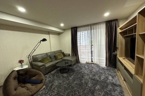 Condo in Bangkok, Thailand, 2 bedrooms  № 125854