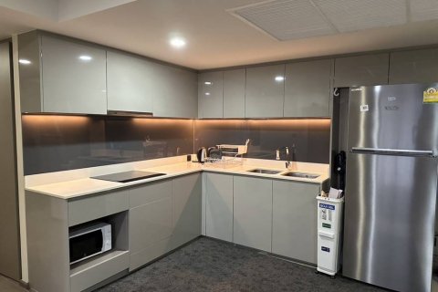 Condominio de 2 dormitorios en Bangkok, Tailandia № 125854 - foto 4