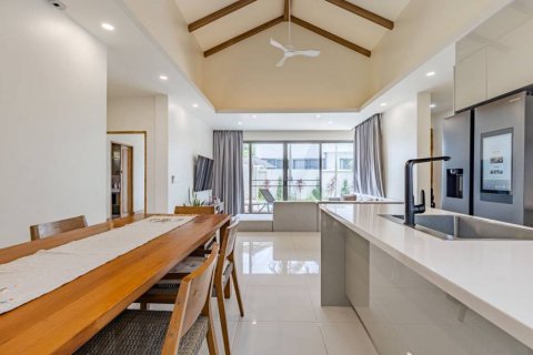 Chalet de 4 dormitorios en Phuket, Tailandia № 125856 - foto 4