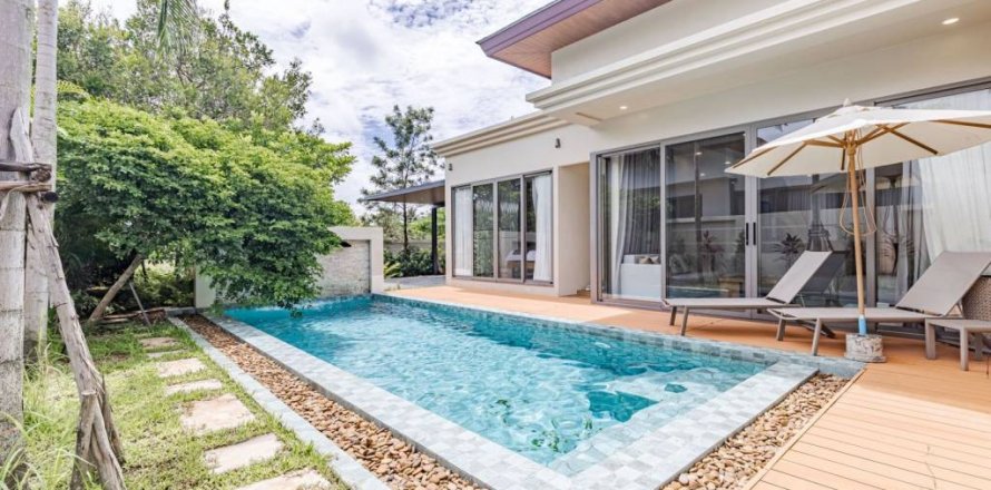 Chalet de 4 dormitorios en Phuket, Tailandia № 125856