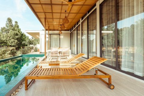 Chalet de 3 dormitorios en Surat Thani, Tailandia № 121029