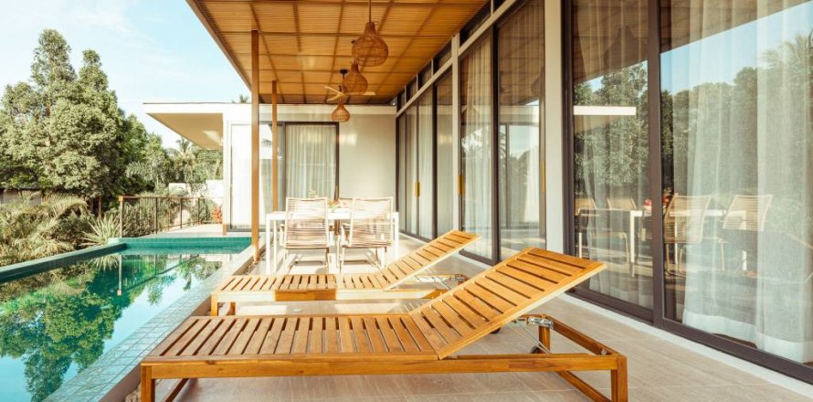 Chalet de 3 dormitorios en Surat Thani, Tailandia № 121029