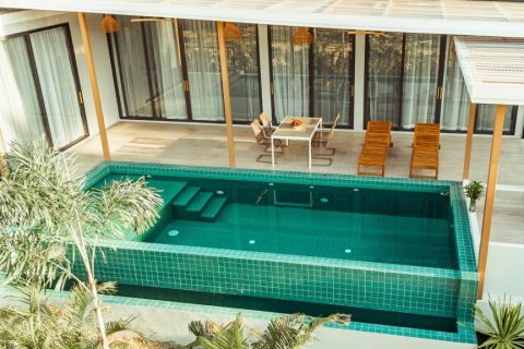 Chalet de 3 dormitorios en Surat Thani, Tailandia № 121029 - foto 3