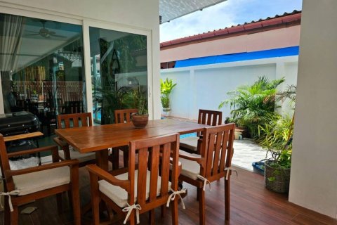 Chalet de 3 dormitorios en Phuket, Tailandia № 121030 - foto 5
