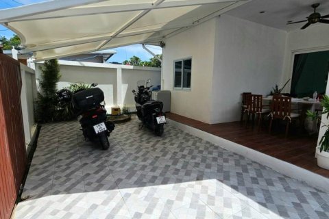 Chalet de 3 dormitorios en Phuket, Tailandia № 121030 - foto 7