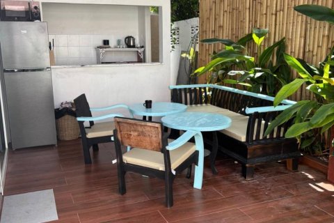 Chalet de 3 dormitorios en Phuket, Tailandia № 121030 - foto 8