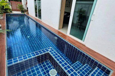 Chalet de 3 dormitorios en Phuket, Tailandia № 121030 - foto 2