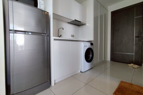 Condominio de 1 dormitorio en Pattaya, Tailandia № 126533 - foto 4