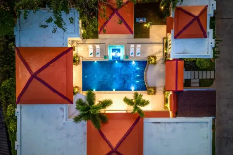 Chalet de 5 dormitorios en Phuket, Tailandia № 107019 - foto 21