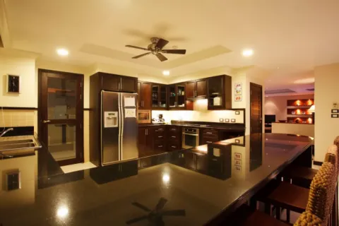 Chalet de 4 dormitorios en Phuket, Tailandia № 107024 - foto 5