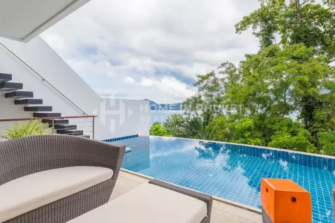 Haus in Patong, Thailand 3 Schlafzimmer № 131016