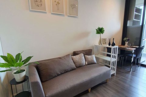 Condo à Phra Khanong, Bangkok, Thaïlande, 1 chambre  № 76157