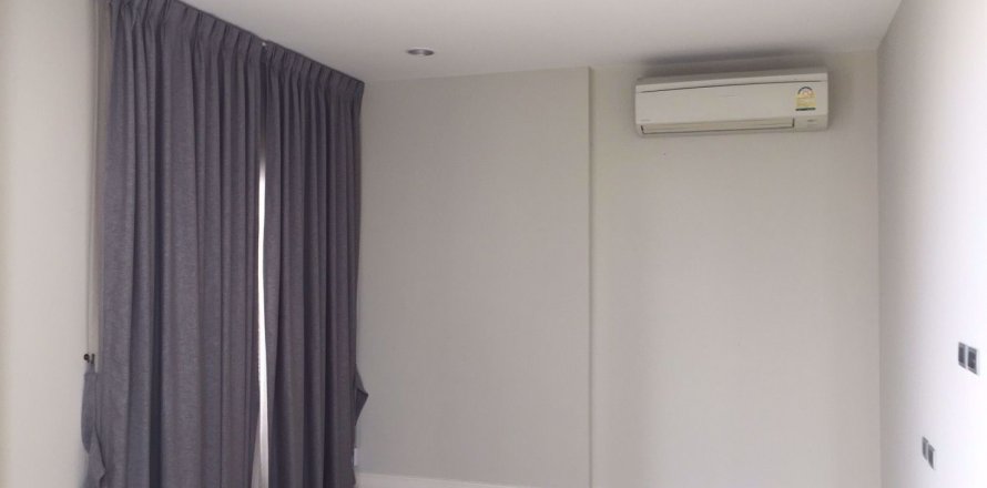 Duplex à Khlong Toei, Bangkok, Thaïlande 2 chambres № 76158