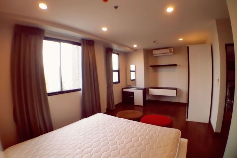 Condominio de 1 dormitorio en Watthana, Bangkok, Tailandia № 76155 - foto 6