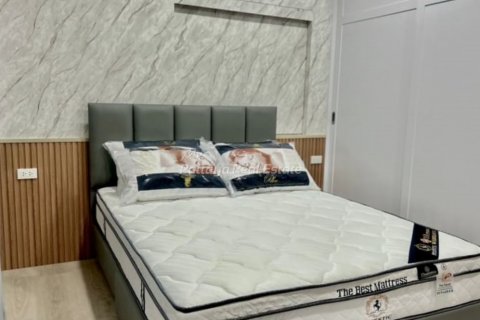 Casa de 3 dormitorios en Bang Lamung, Tailandia № 123495 - foto 10