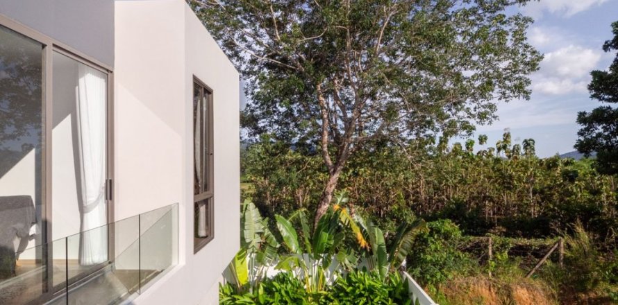 Chalet de 4 dormitorios en Kathu, Tailandia № 70903