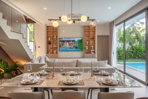 Chalet de 4 dormitorios en Kathu, Tailandia № 70903 - foto 9