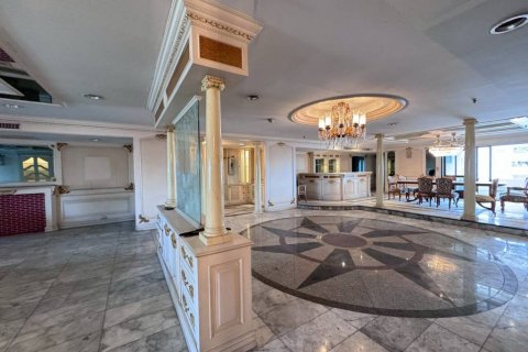 Condominio de 4 dormitorios en Bangkok, Tailandia № 132532 - foto 2