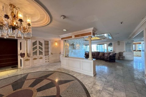 Condominio de 4 dormitorios en Bangkok, Tailandia № 132532 - foto 6