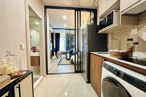 Condominio de 1 dormitorio en Bang Na, Bangkok, Tailandia № 132529 - foto 5