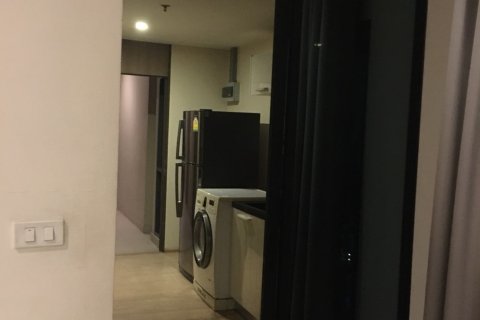 Condo in Bangkok, Thailand, 1 bedroom  № 143164 - photo 11