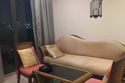 Condo in Bangkok, Thailand, 1 bedroom  № 143164 - photo 3