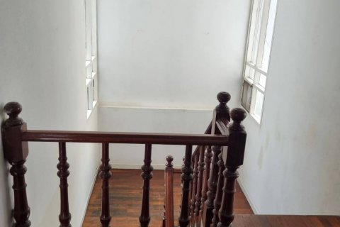 บ้านในสาทร, กรุงเทพฯ, ประเทศไทย 4 ห้องนอน № 143159 - รูปถ่าย 11